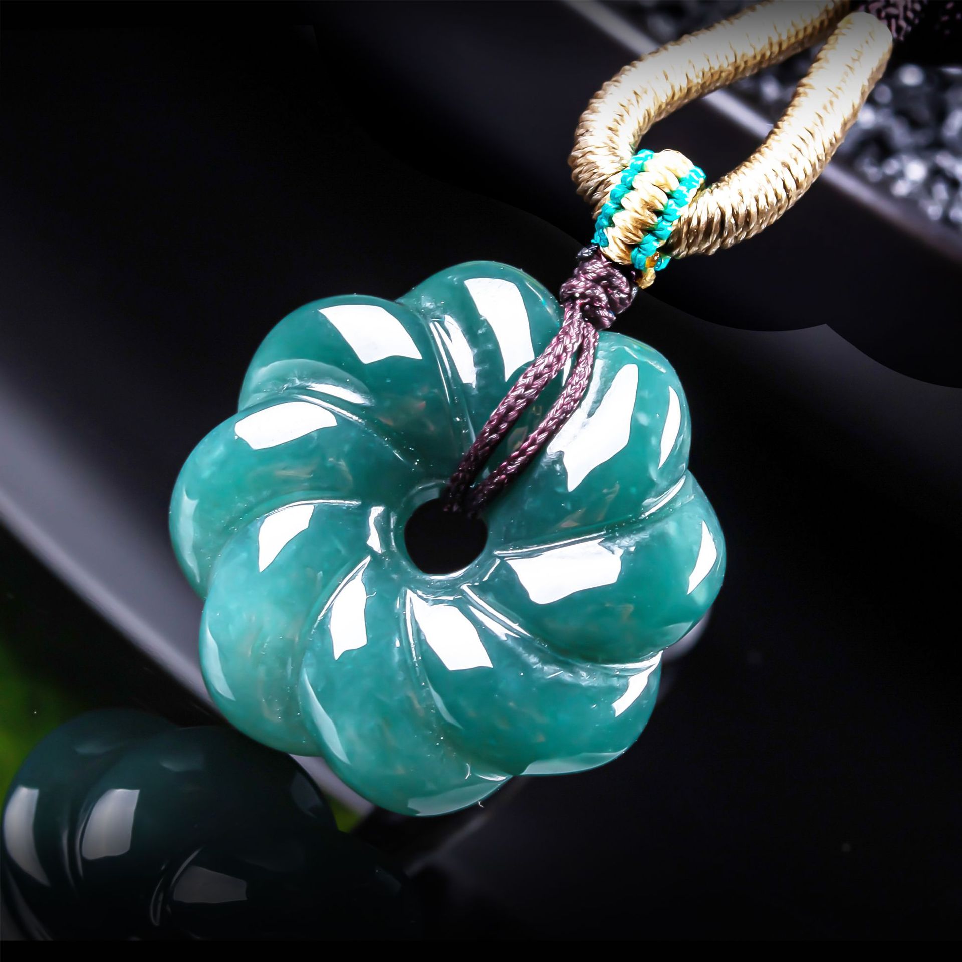 Accessories Woman - Natural Burmese Jadeite Flower Pendant Necklace