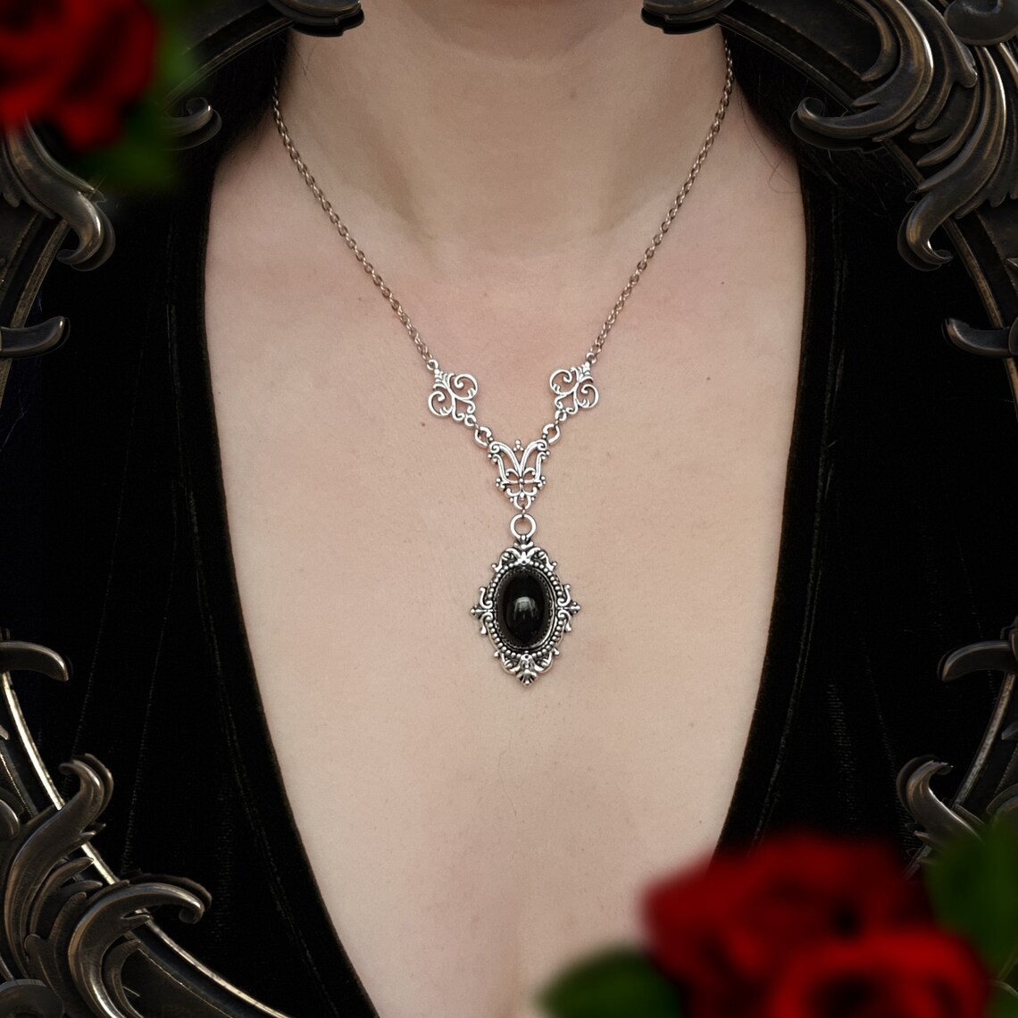 Vampire Cameo Necklace,Blood C - đánh giá và giá Women'S Victorian Accessories