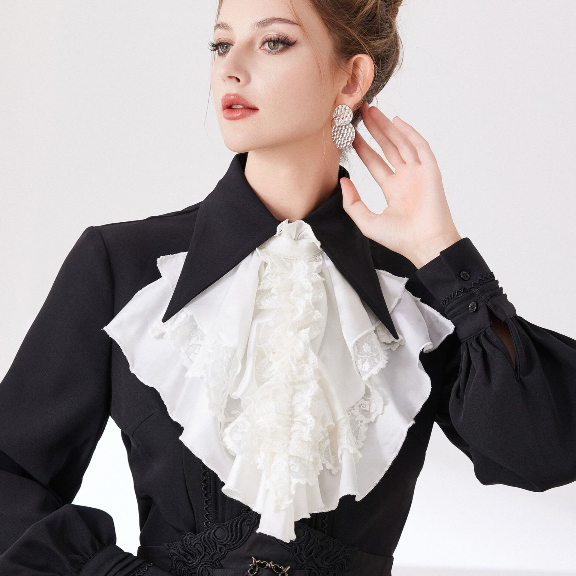 Victorian Jabot for Women Men  - đánh giá và giá Women'S Victorian Accessories