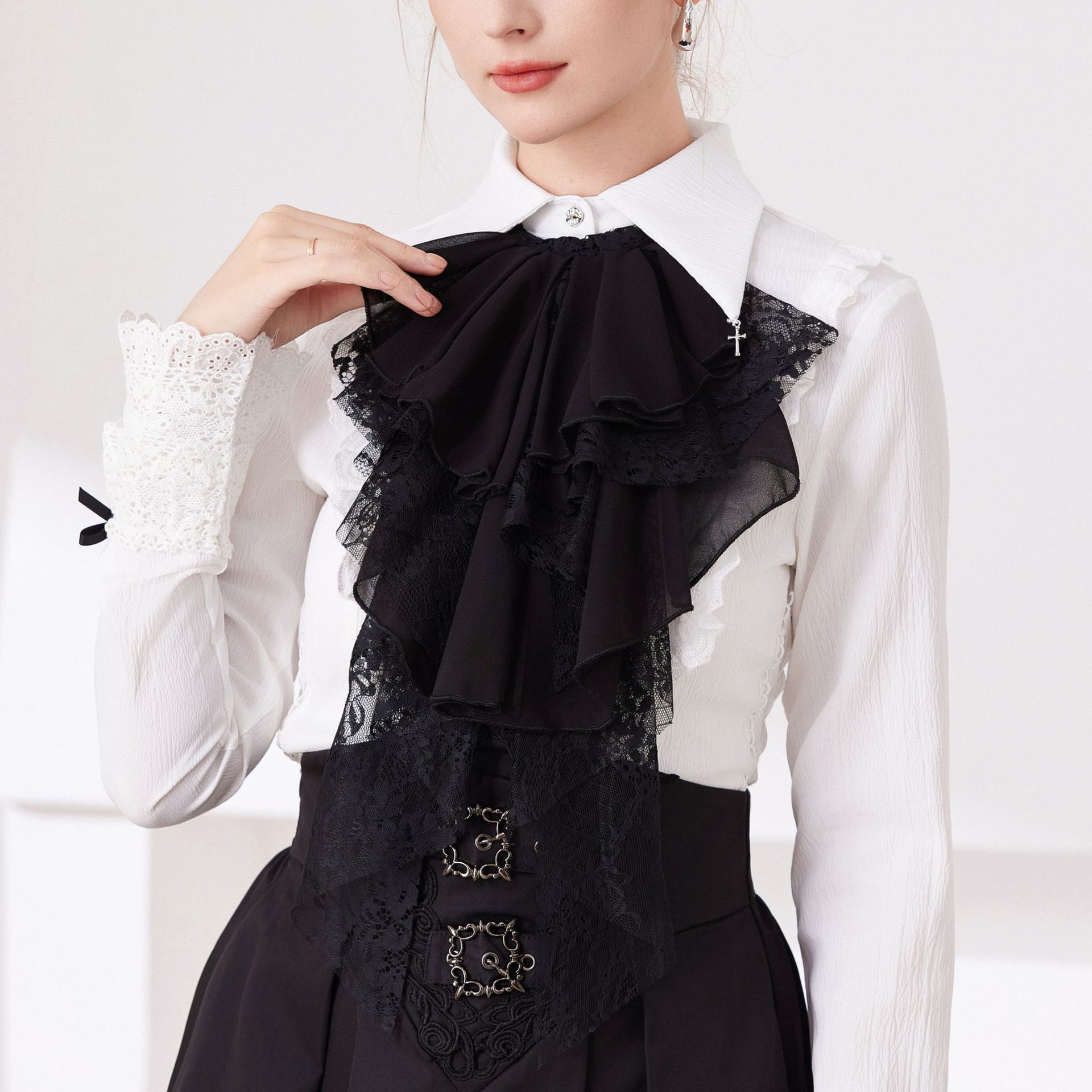 Victorian Jabot for Women Men  - đánh giá và giá Women'S Victorian Accessories