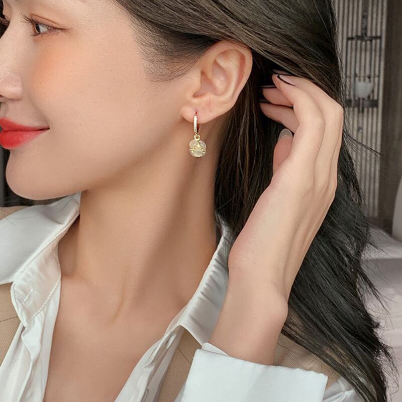 Elegant Cat's Eye Stone Round  - đánh giá và giá Women'S Accessories Trends 2026