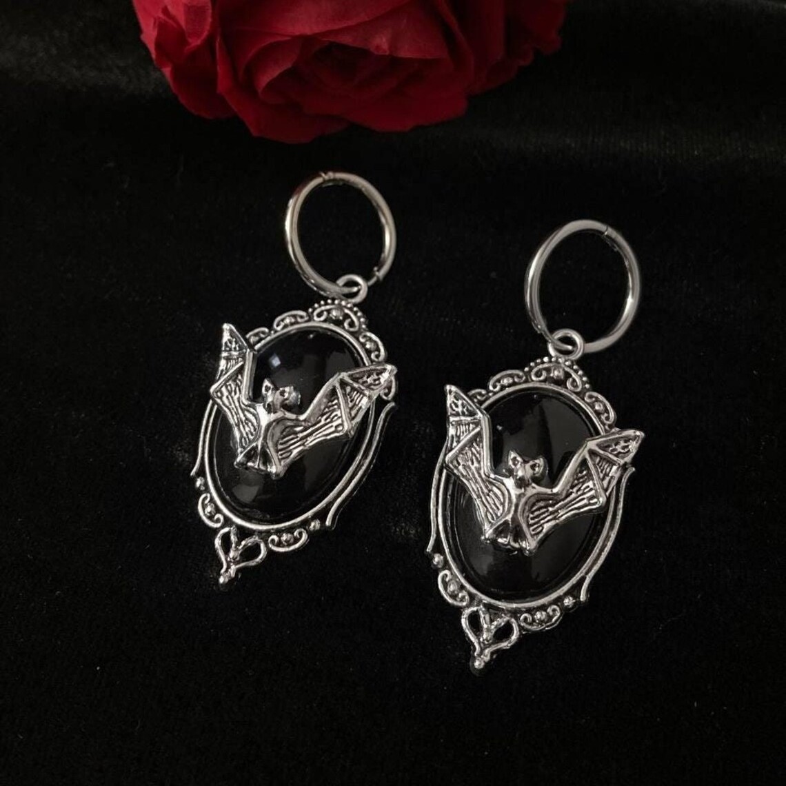 Vampire bat earrings,Gothic je - đánh giá và giá Women'S Victorian Accessories